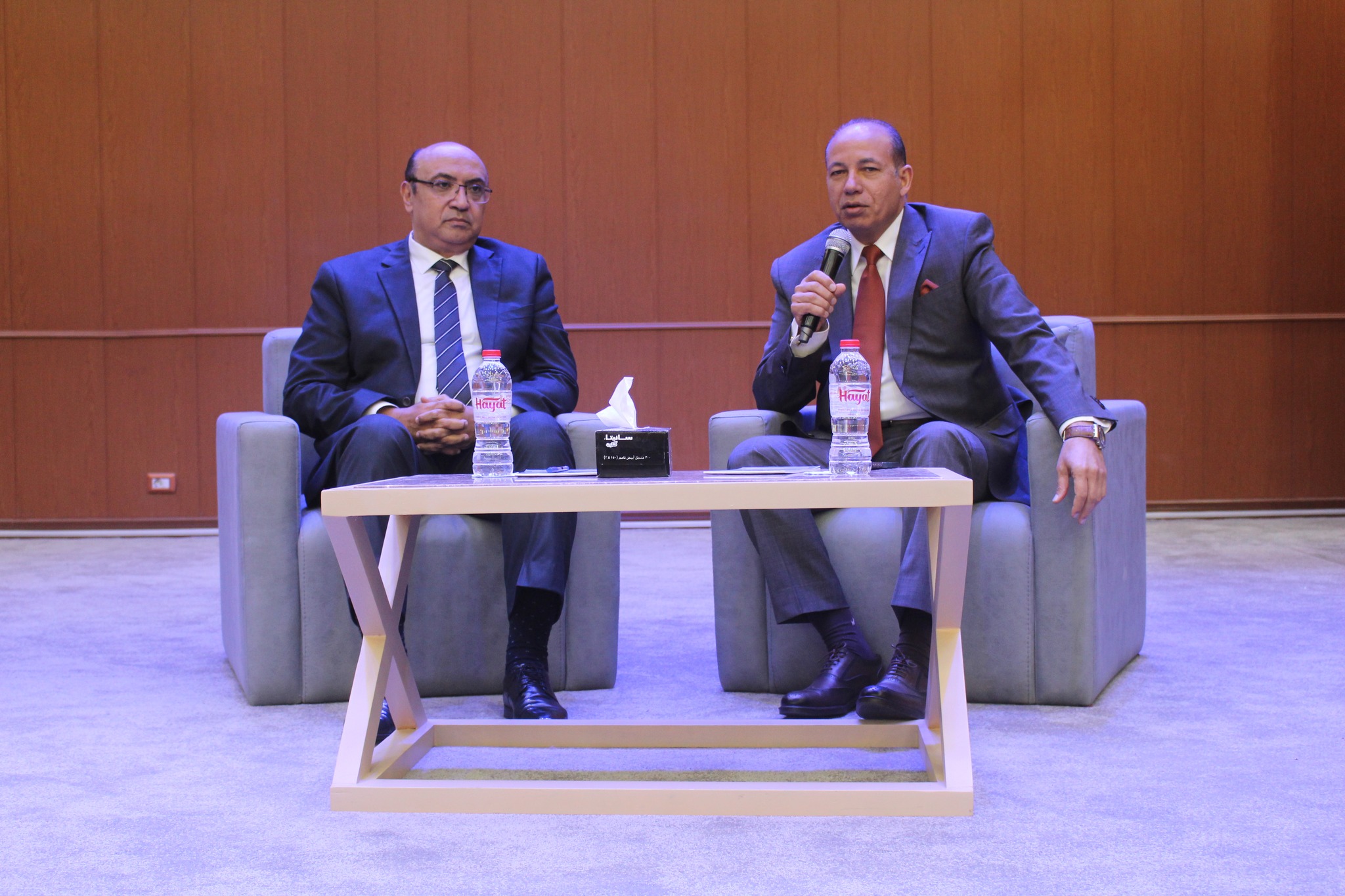 جامعة المنصورة تحتفي بإنجازاتها وتكرّم فرق الأنشطة ومنظّمي احتفالية أكتوبر